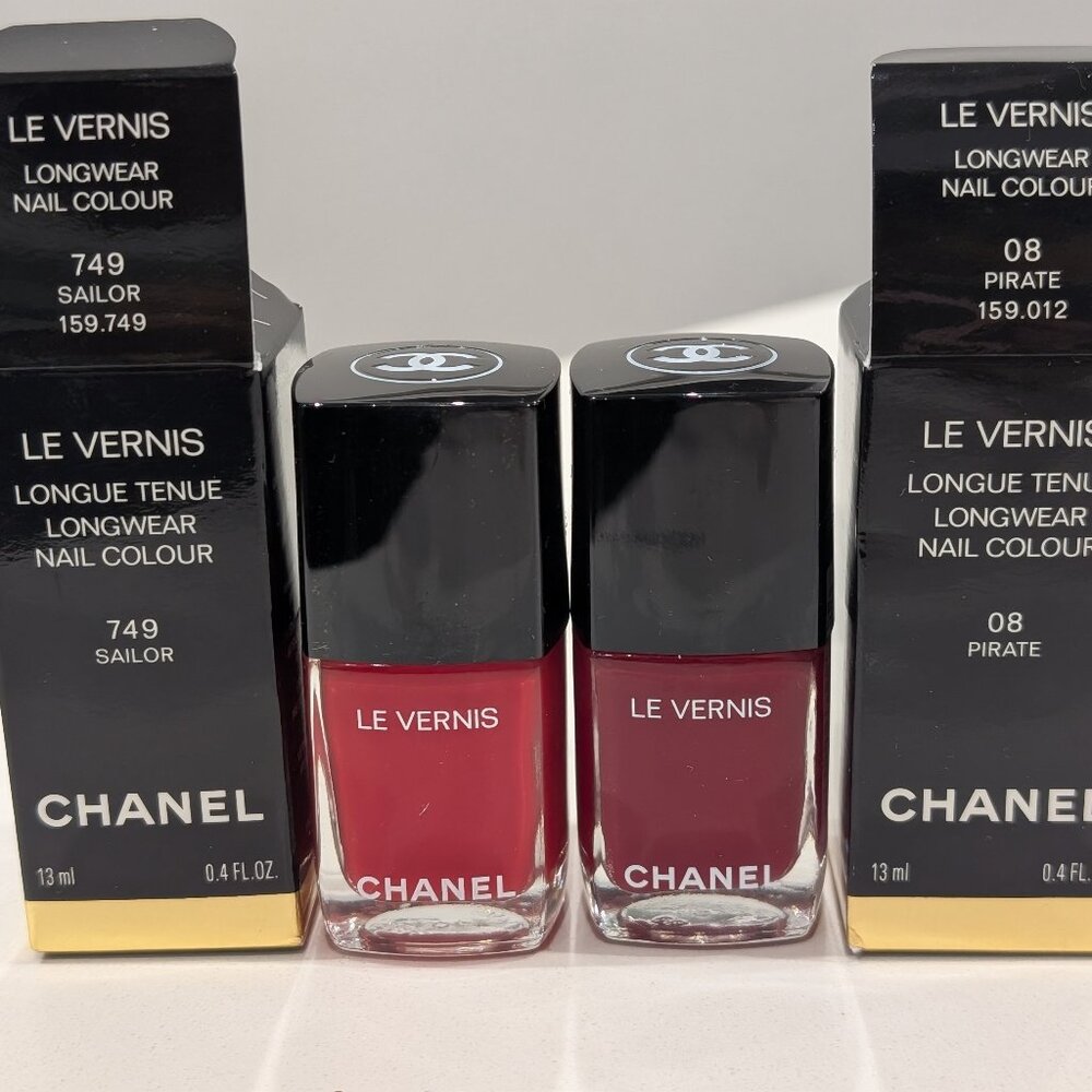Chanel Le Vernis - Sailor and Pirate Duo